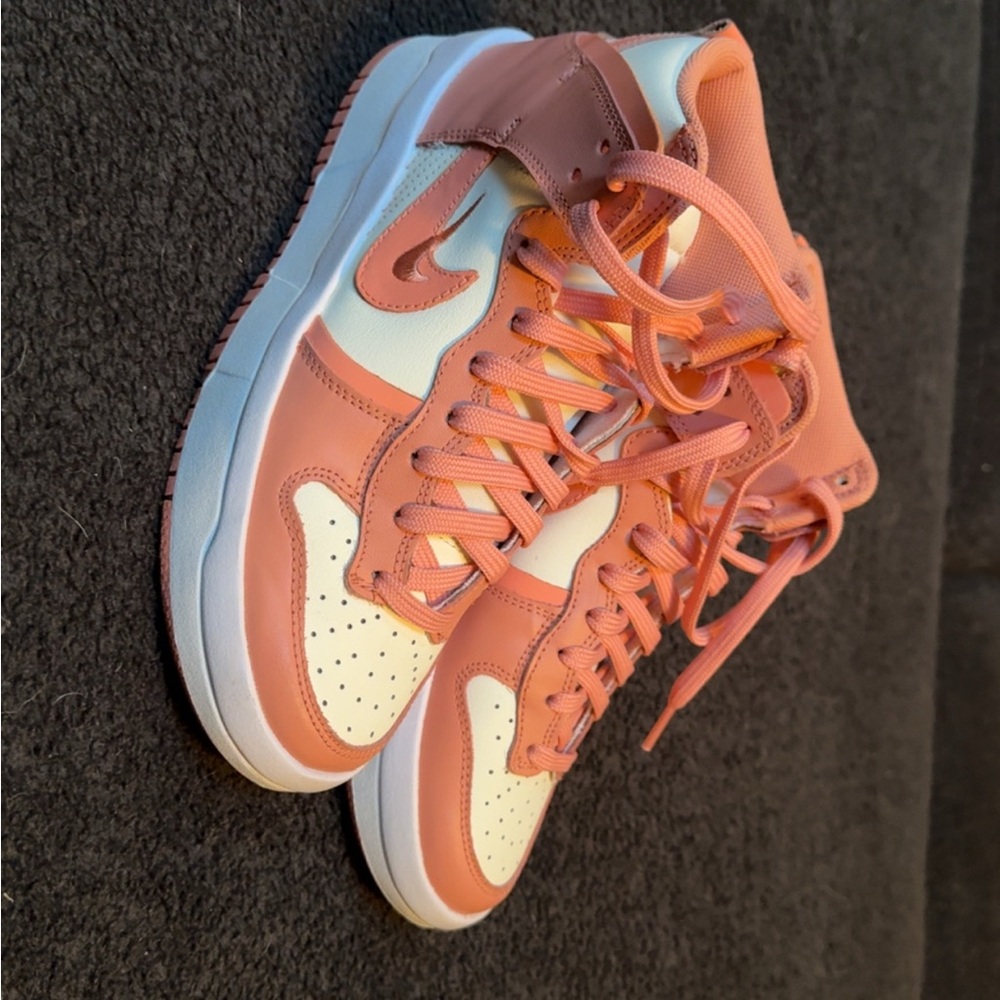 Nike High-Top Sneakers in Pink and White